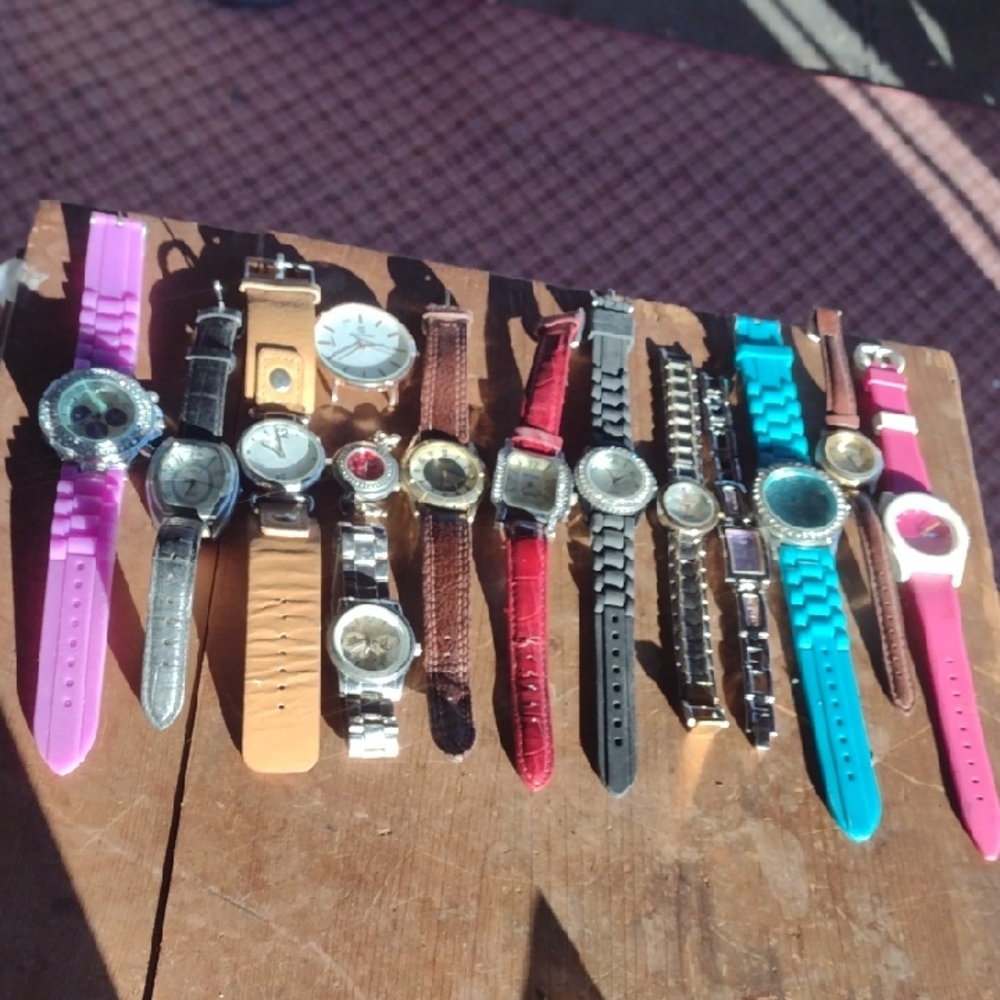14 Ladies  Child Watches No Batteries